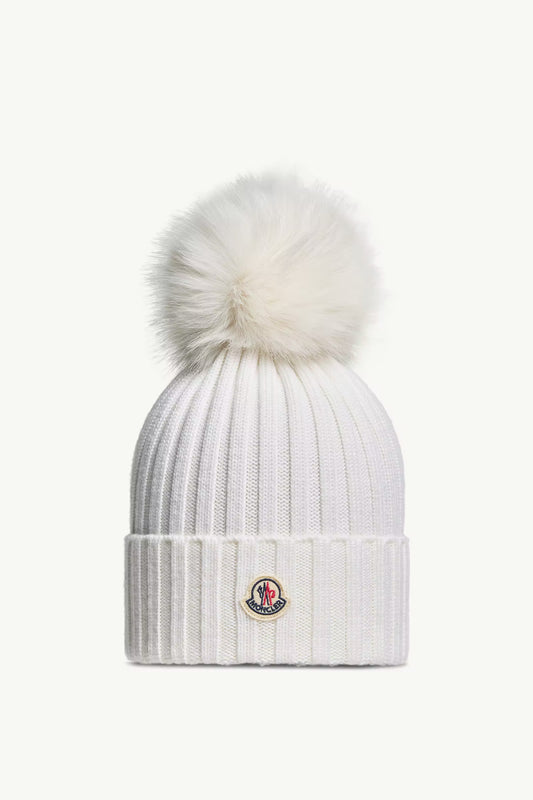 🧢 Γυναικείο Σκουφάκι Moncler – Λευκό